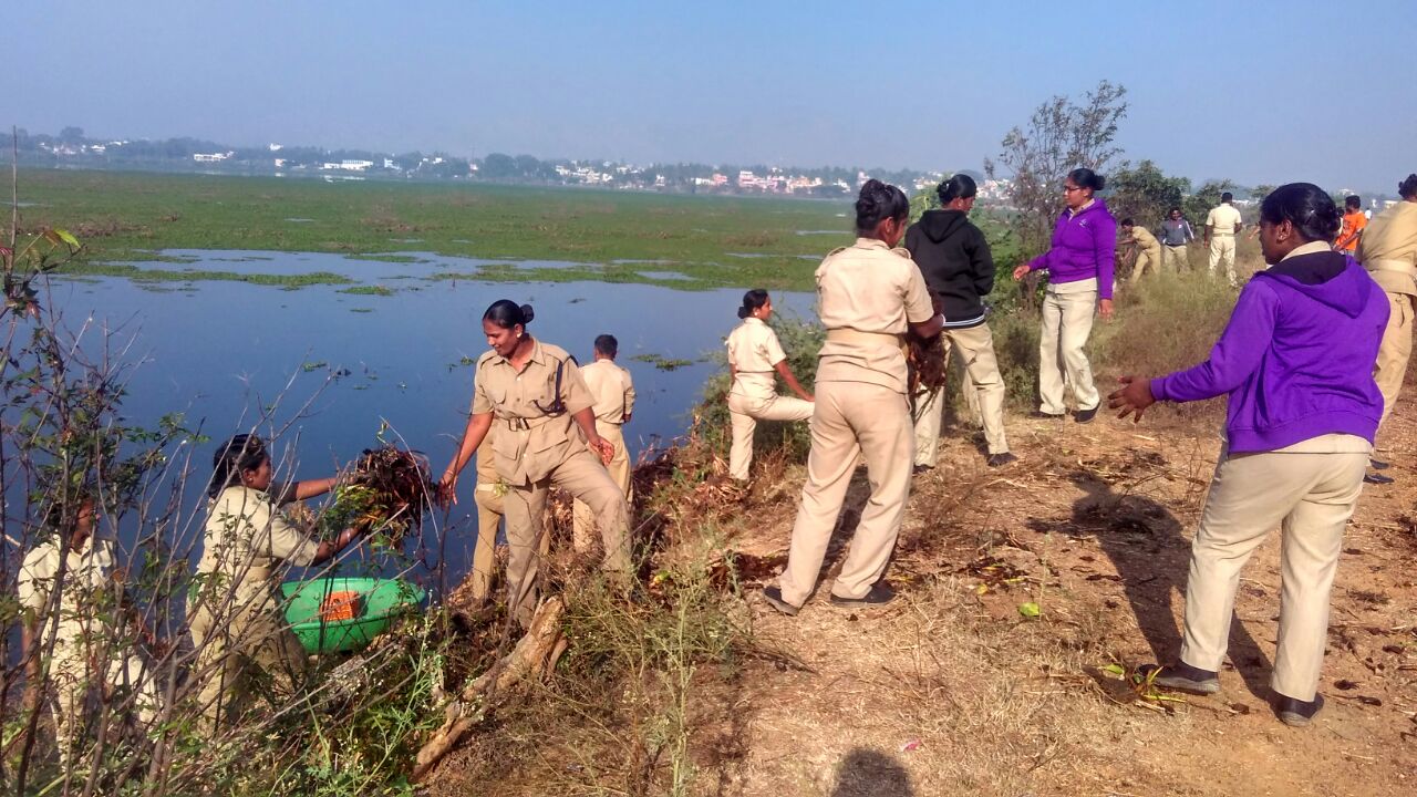 ಕೋಲಾರ: 27ನೇ ದಿನದ ಜೊಂಡು ಸ್ವಚ್ಚತಾ ಕಾರ್ಯ